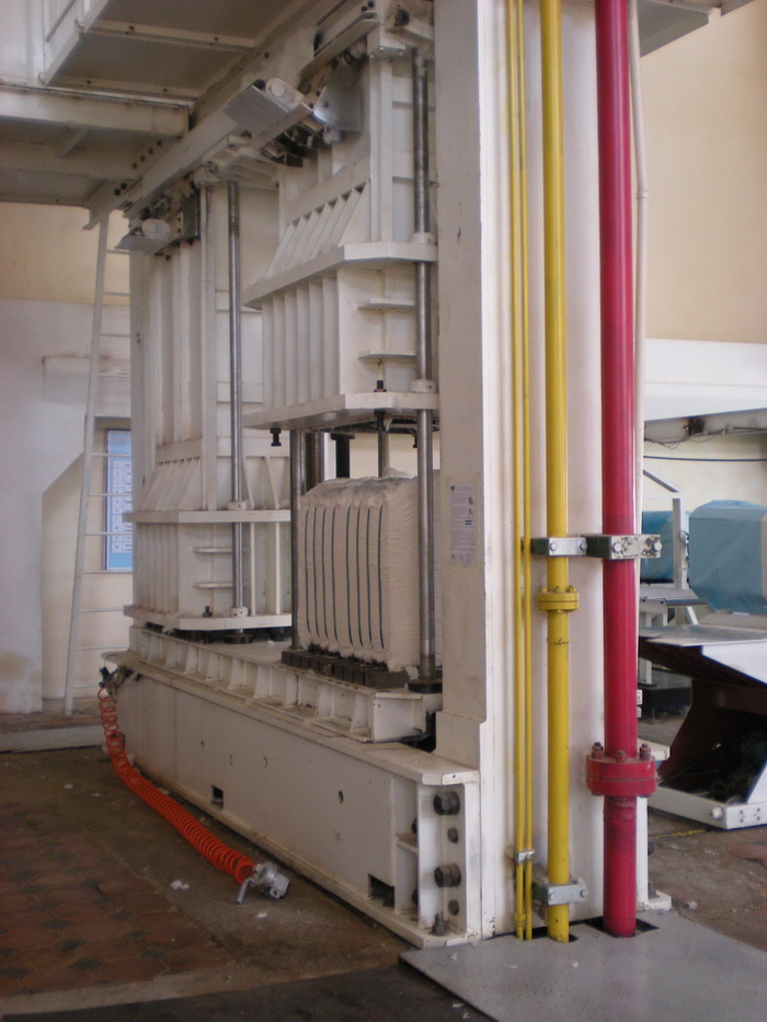 棉花打包机在安集延