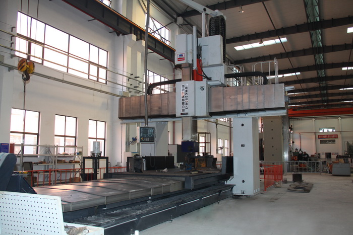 数控龙门铣镗床