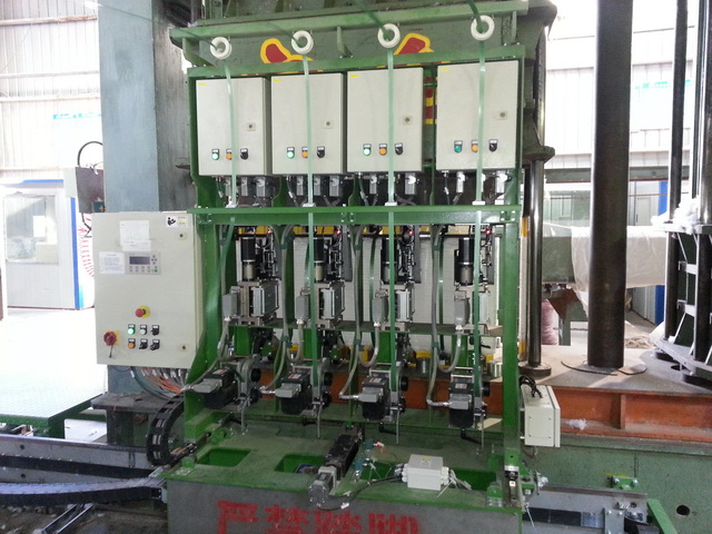 HK-500自动搭扣机